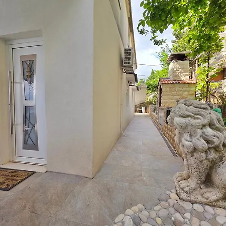 Tia, Private Terrace, Sea View, Jacuzzi * Трогір